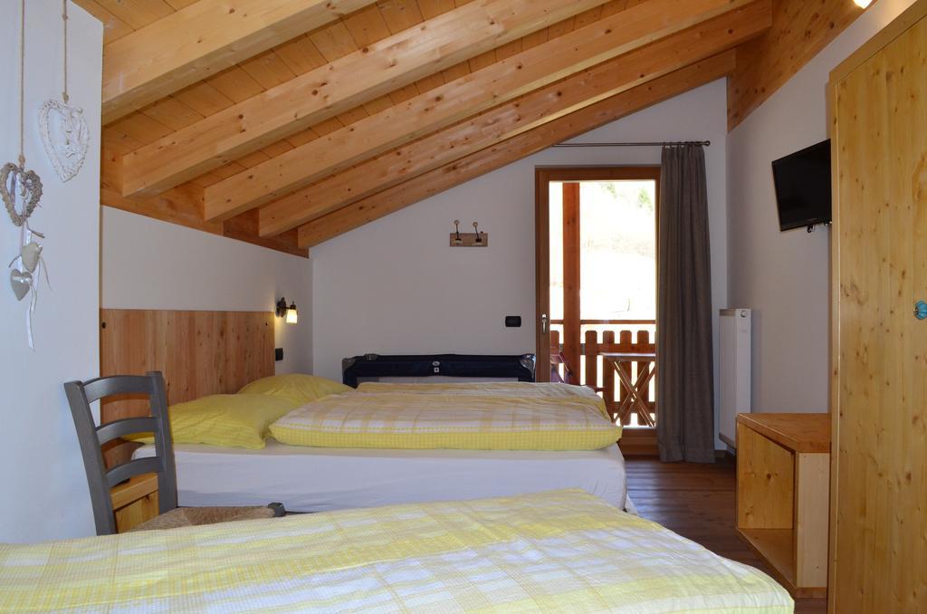 Garni Dal Mozat Bed & Breakfast Lenzumo di Concei Екстериор снимка